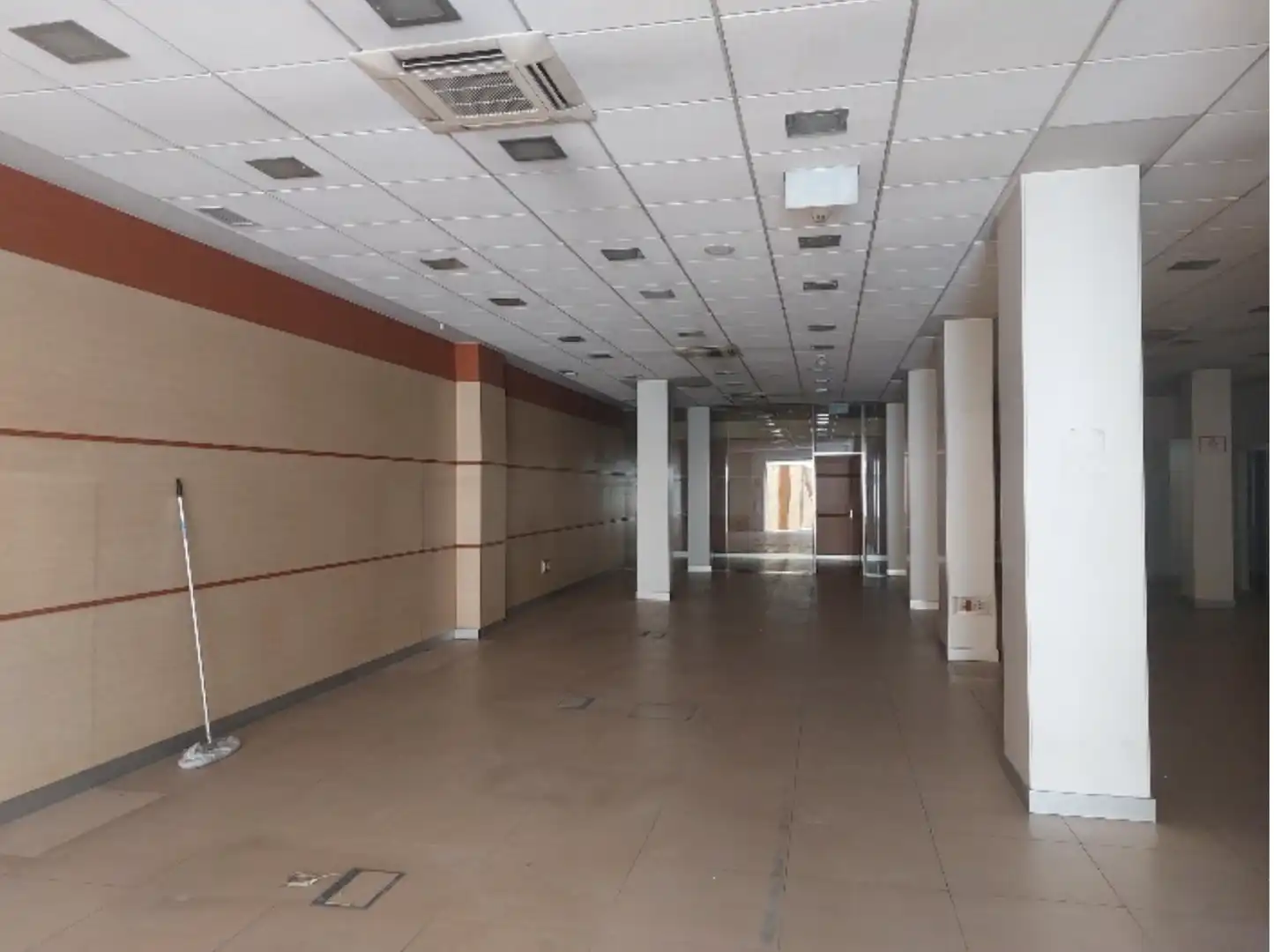 Local comercial de lloguer a C/ Granada, imagen 5