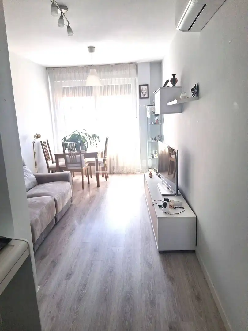 Wohnzimmer von Wohnung zum Verkauf in Madrid mit Klimaanlage, Heizung und Terrasse