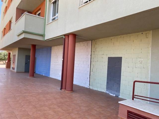 Local comercial en Venta en Ribera de Molina - Torrealta
