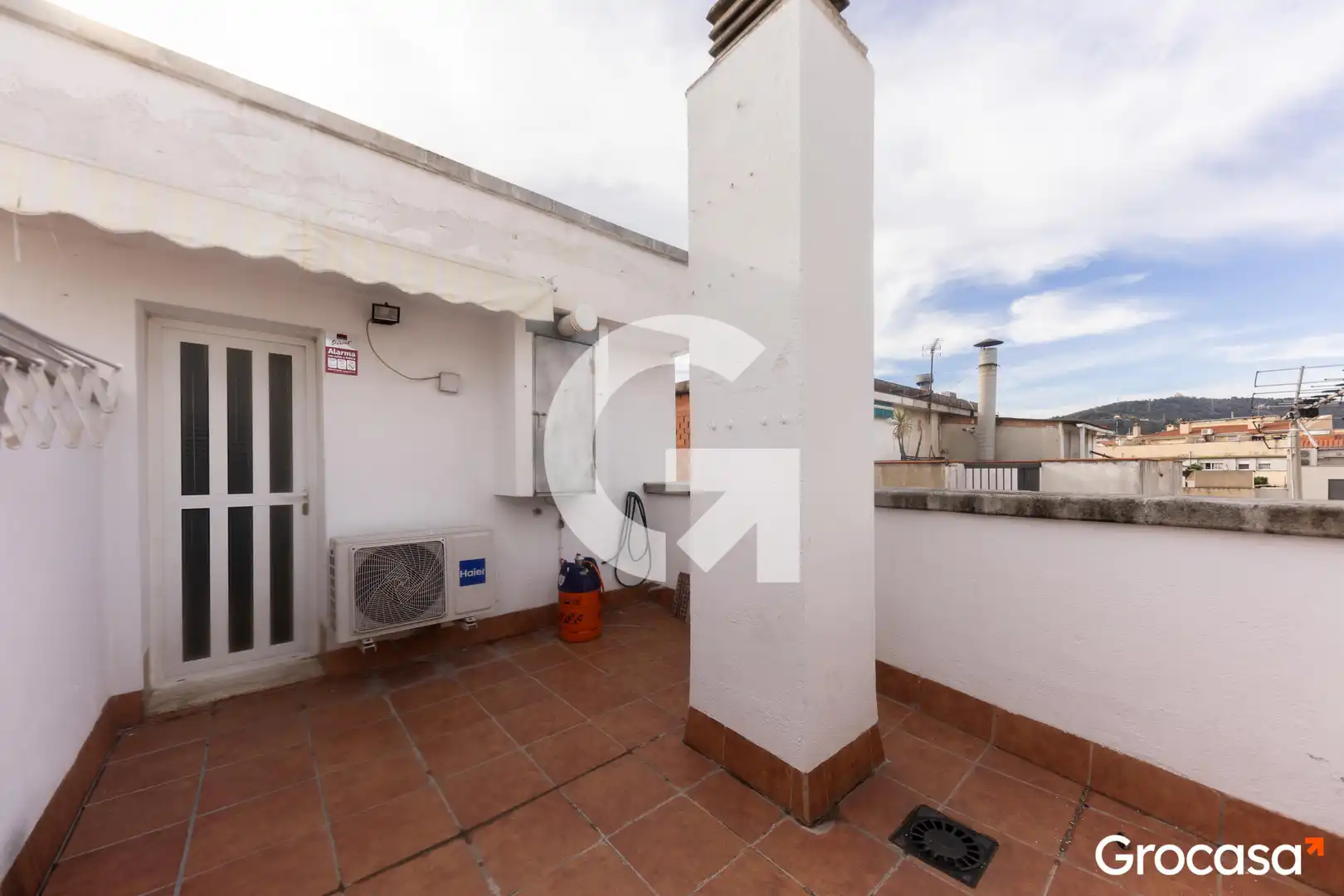 Terrassa de Casa adosada en venda en Sant Boi de Llobregat amb Aire condicionat, Calefacció i Terrassa