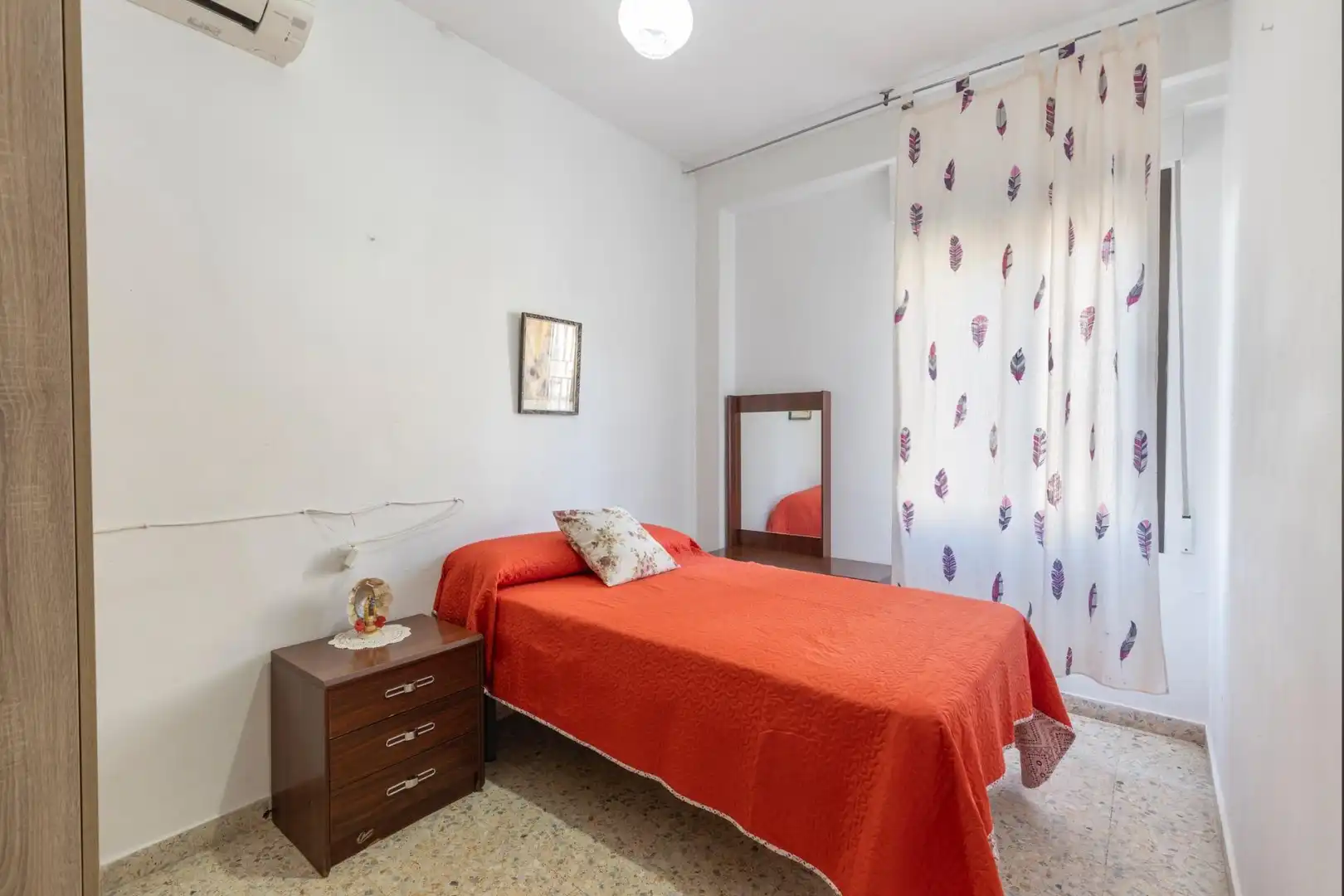 Bedroom of Houses for sale in Huétor Tájar  with Air Conditioner, Private garden and Terrace