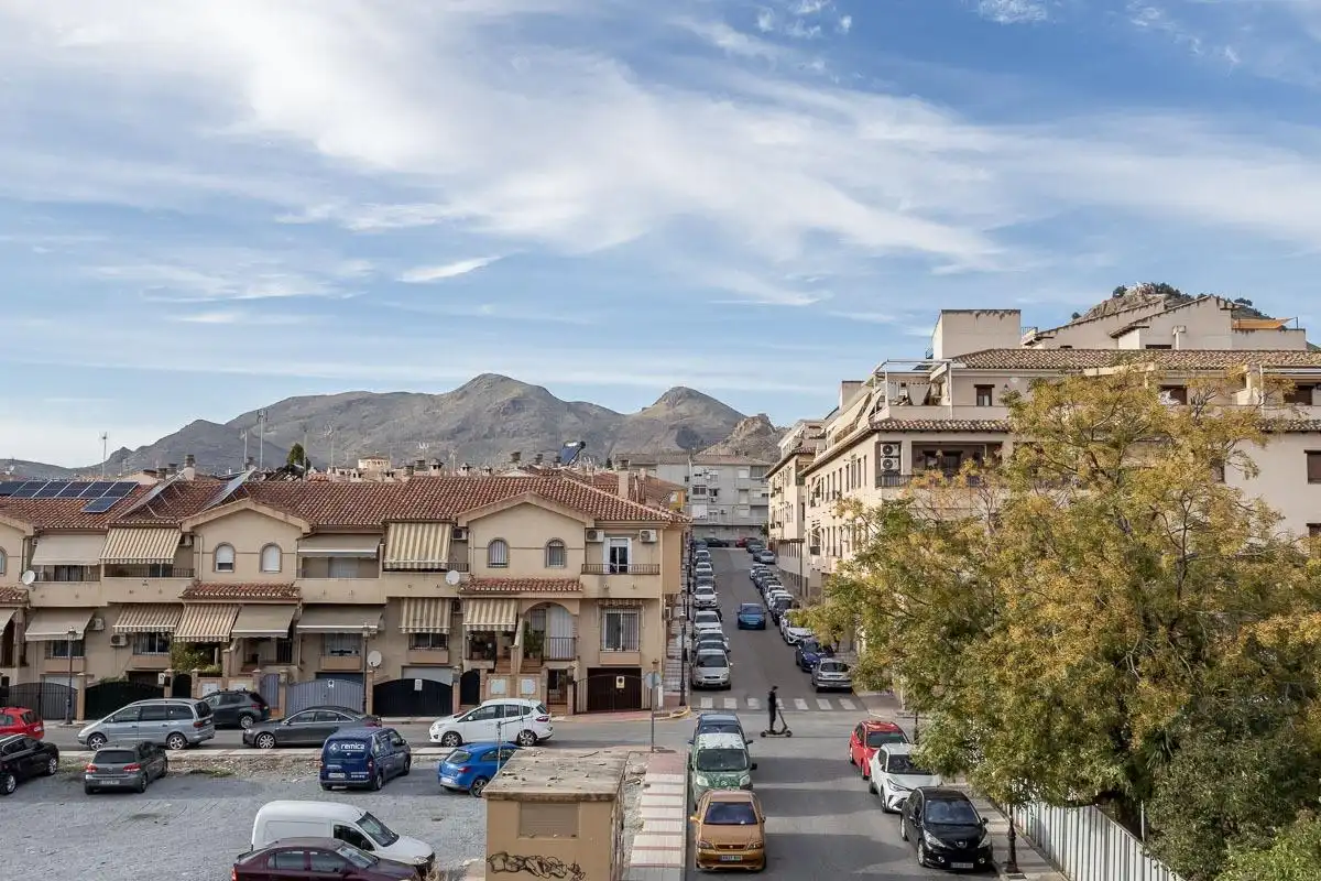 Vista exterior de Pis en venda en Atarfe amb Aire condicionat i Terrassa