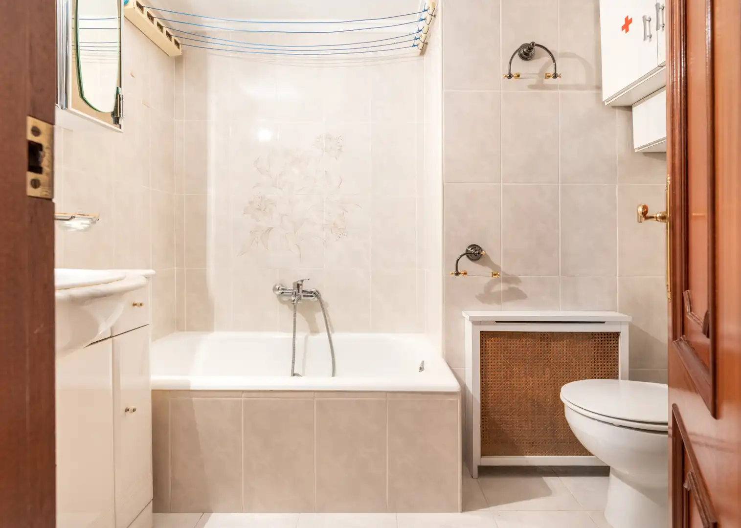 Flat for rent in Oviedo - CL SAN PEDRO MESTALLON, 8, Santo Domingo - El Campillín