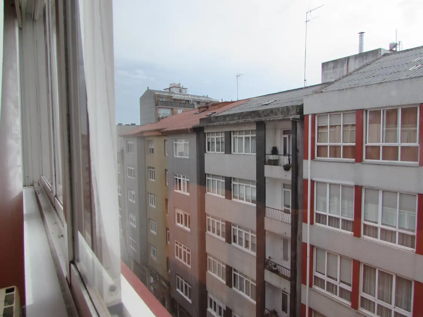 Vista exterior de Piso en venta en Ferrol con Calefacción, Trastero y Amueblado