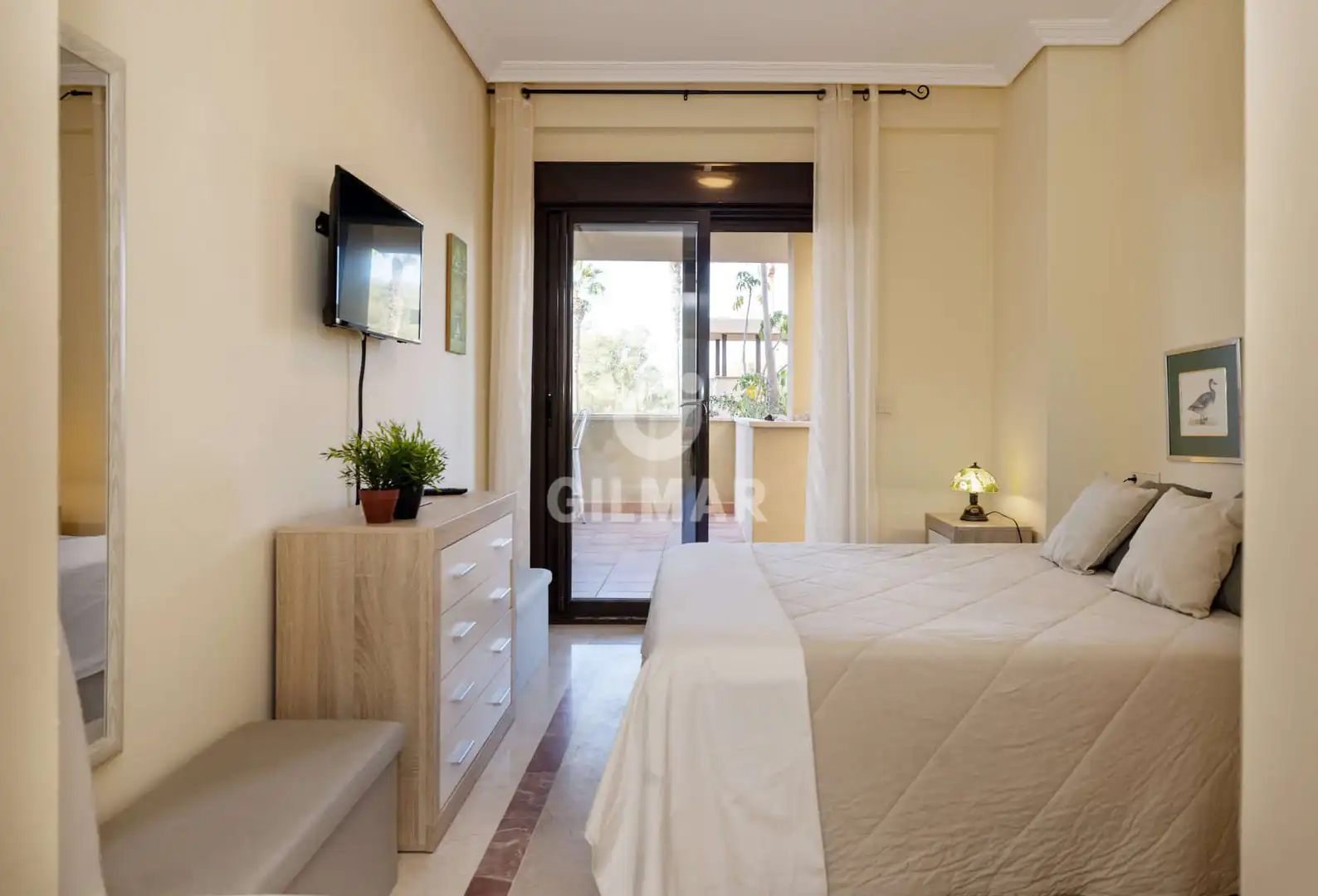 Appartamento con terrazza in vendita a Puerto de Sotogrande - La Marina, imagen 21