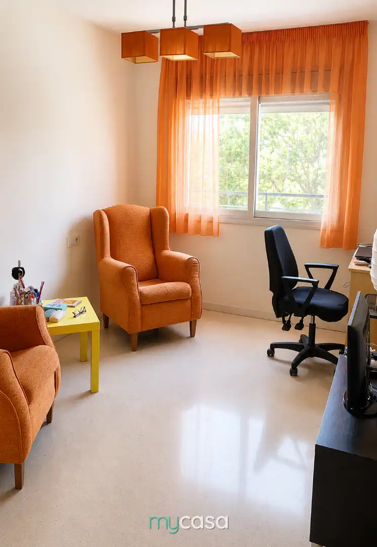 Habitación de Piso en venta en Badalona con Aire acondicionado, Trastero y Amueblado