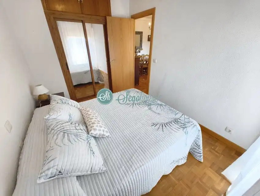 Habitación de Piso en venta en Segovia con Calefacción, Parquet y Terraza