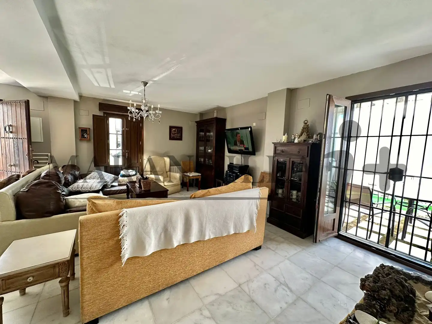 Sala de estar de Casa o chalet en venta en La Antilla con Jardín privado, Terraza y Trastero