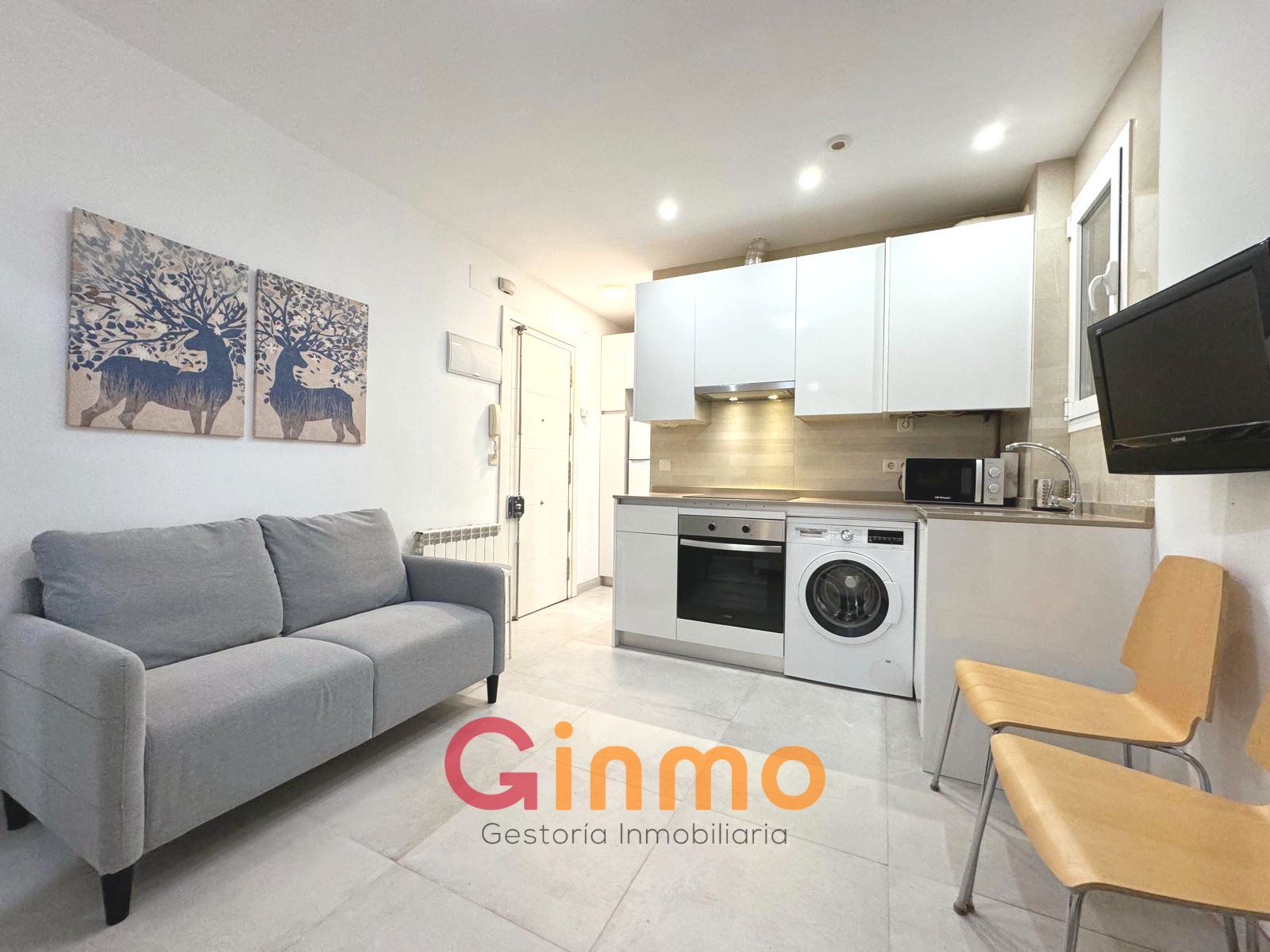 Sala de estar de Piso de alquiler en  Madrid Capital con Calefacción, Terraza y Amueblado