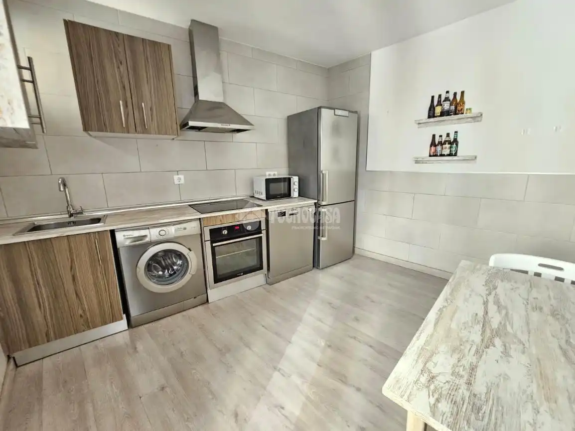 Cocina de Piso en venta en Madrid con Calefacción