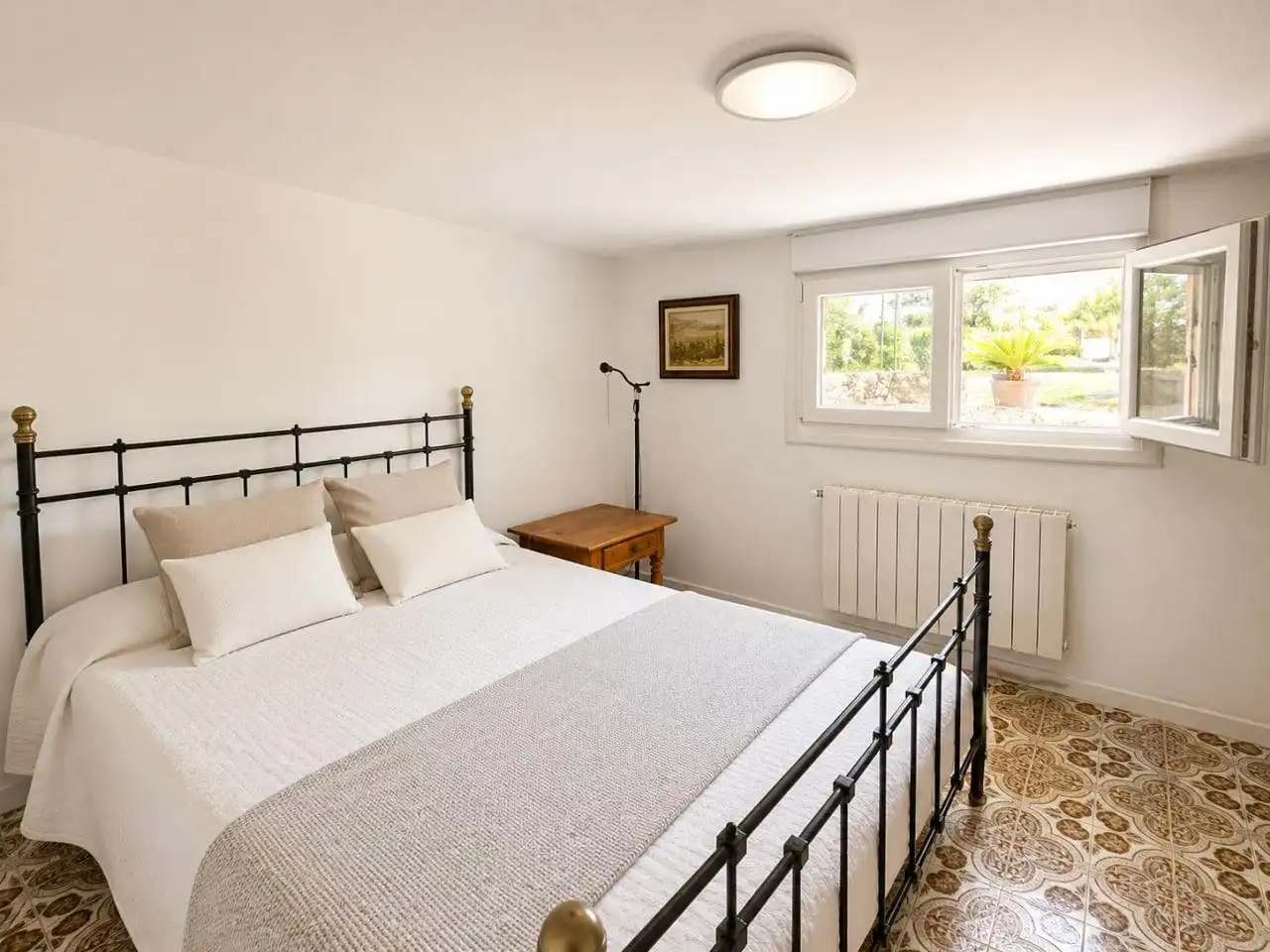 Bedroom of Houses for sale in La Cabrera  with Terrace