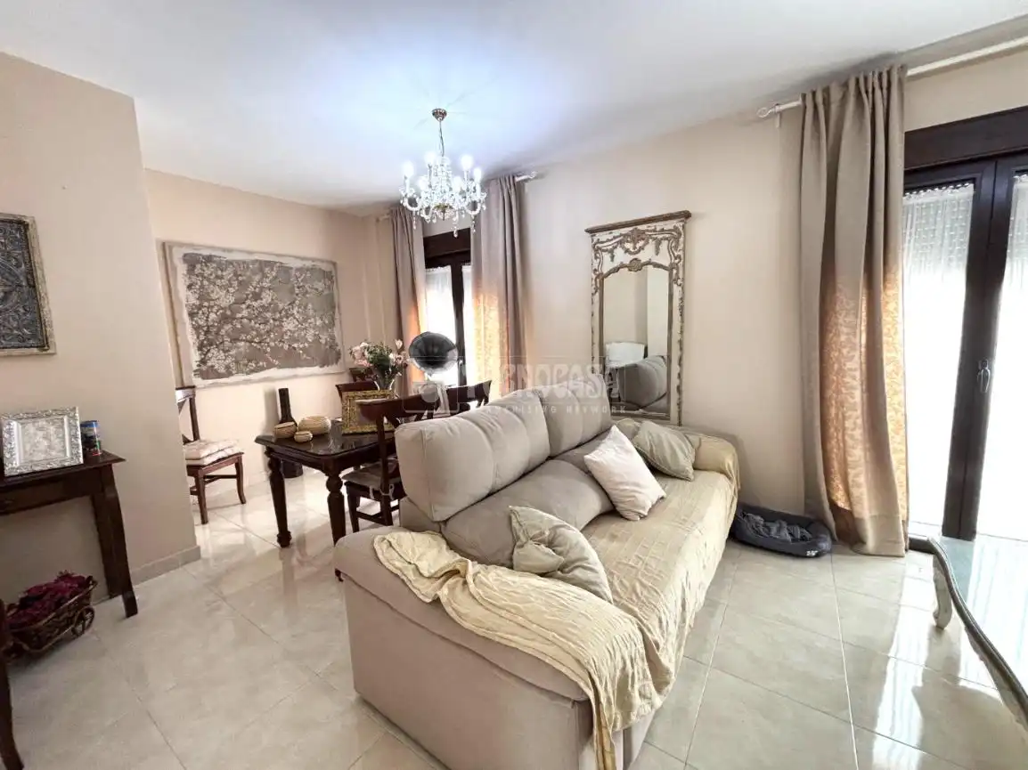 Sala de estar de Casa o chalet en venta en Antequera con Aire acondicionado, Terraza y Trastero