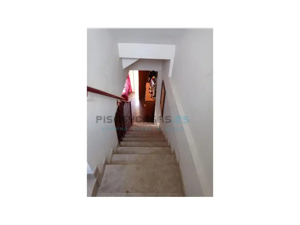 Casa adosada en venda en Sagunto / Sagunt amb Aire condicionat, Jardí privat i Terrassa