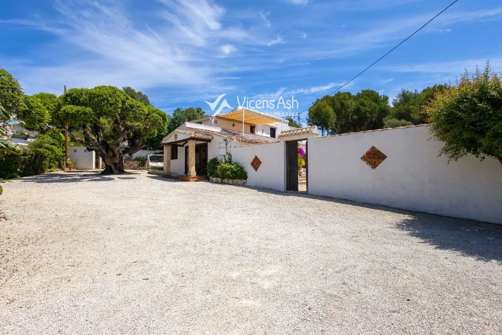 Exterior view of Houses for sale in Jávea / Xàbia  with Storage room, Swimming Pool and Furnished