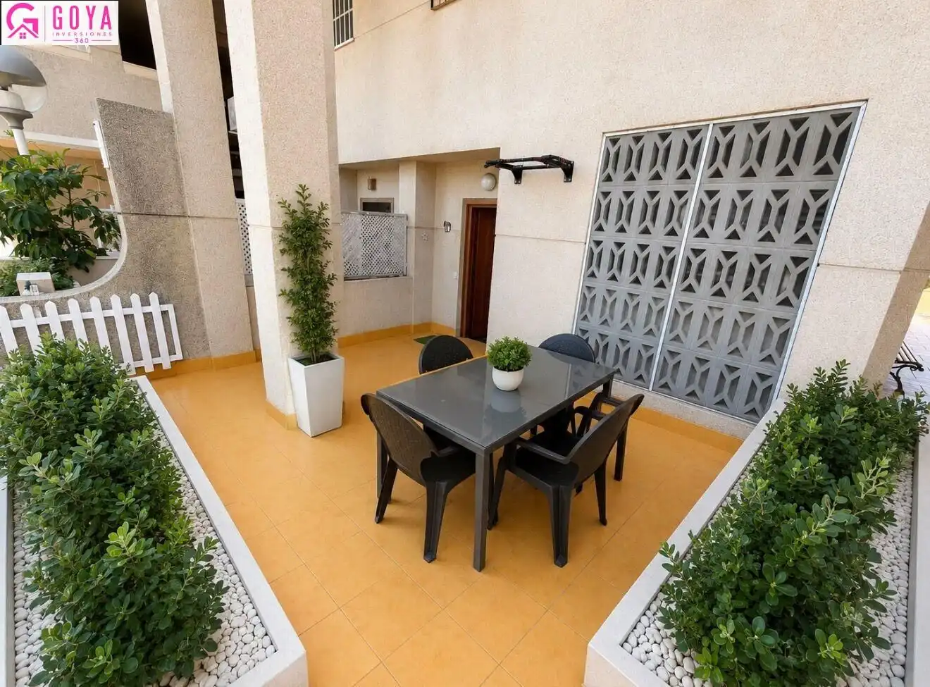 Casa a schiera con terrazza in vendita a Calle Gastón Castelló, imagen 4