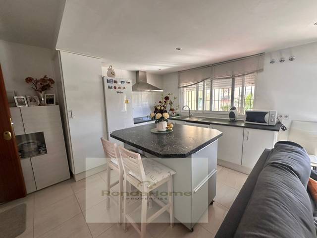 Piso en Venta en Calle Ceuta, 8 en Castillo Sohail - Myramar