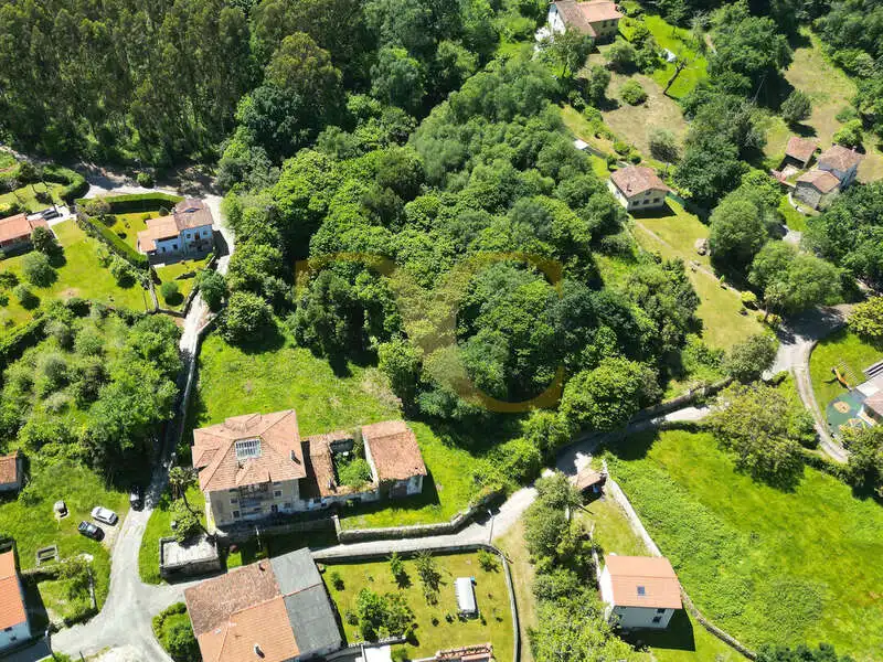 Casa o xalet en venda en Llanes amb Jardí privat, Terrassa i Traster