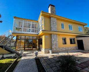 Exterior view of House or chalet for sale in Villadangos del Páramo  with Heating, Private garden and Terrace