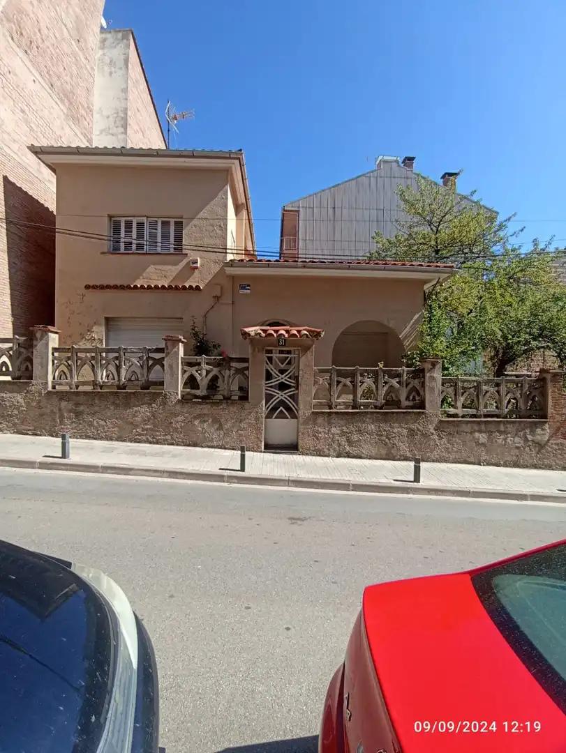 Exterior view of Houses for sale in Berga  with Private garden