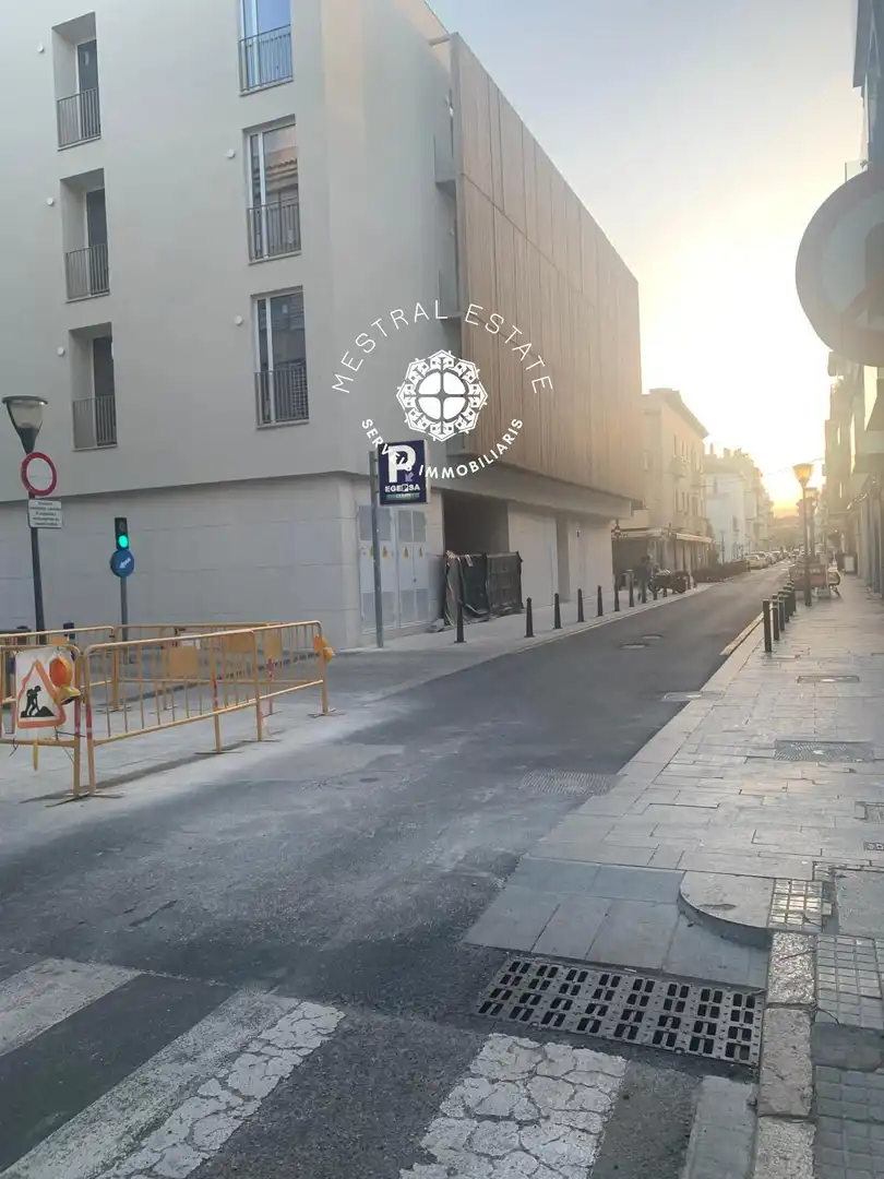 Business premises for transfer in PAU CASALS