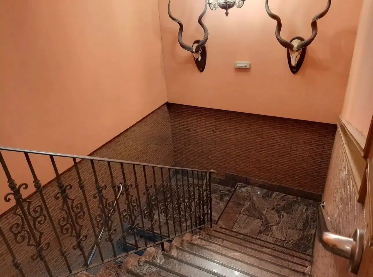 Gewerbefläche zum Verkauf in Calle Segura 11, imagen 6