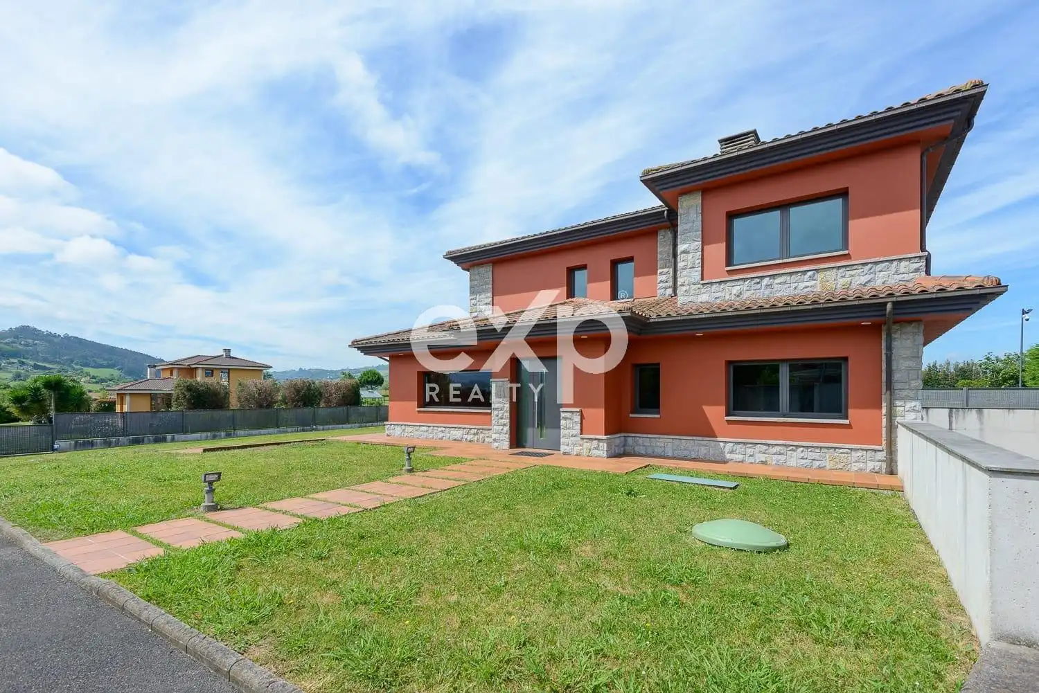 Haus mit Pool zum Verkauf in DE LEORIO