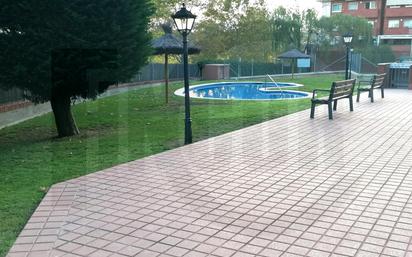 Piscina de Pis en venda en Sant Quirze del Vallès amb Aire condicionat i Terrassa