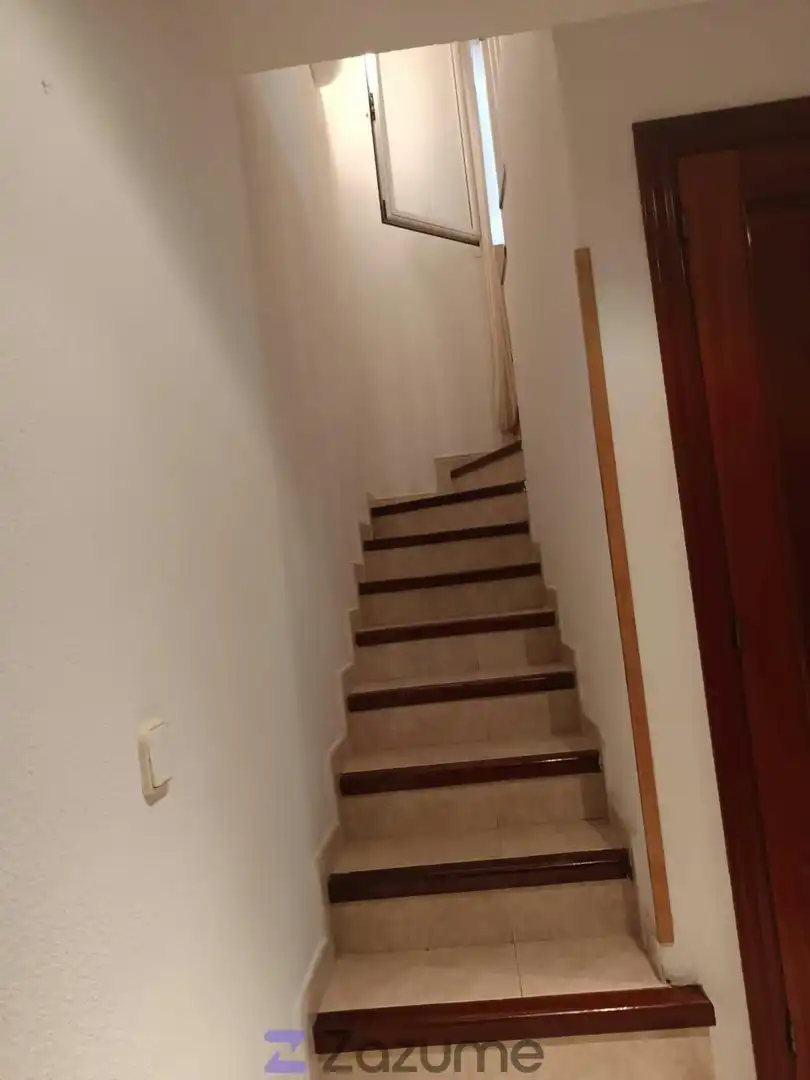 Pis de lloguer en Sevilla la Nueva amb Calefacció, Jardí privat i Parquet