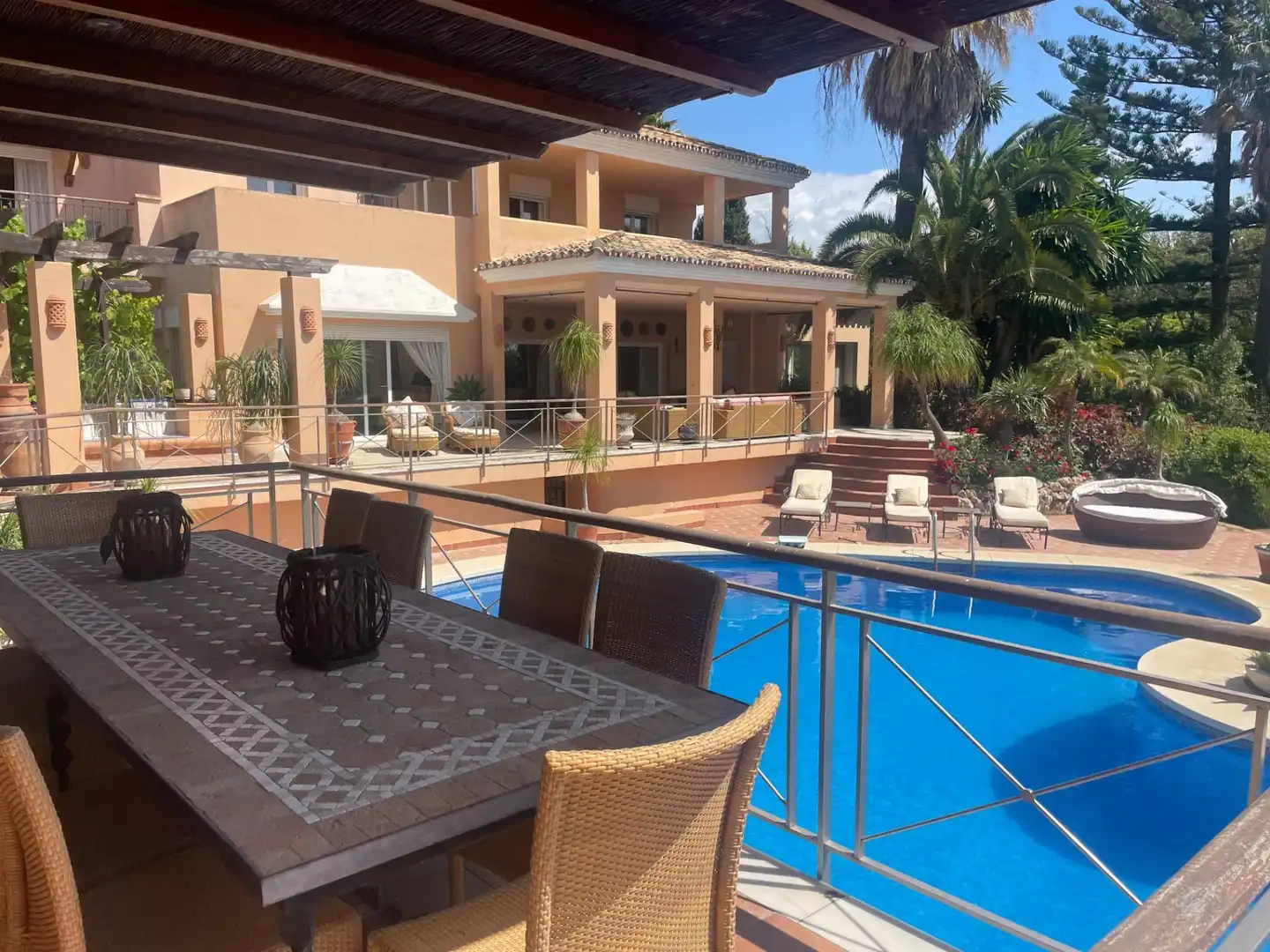Terrassa de Casa o xalet en venda en Estepona amb Aire condicionat, Terrassa i Traster