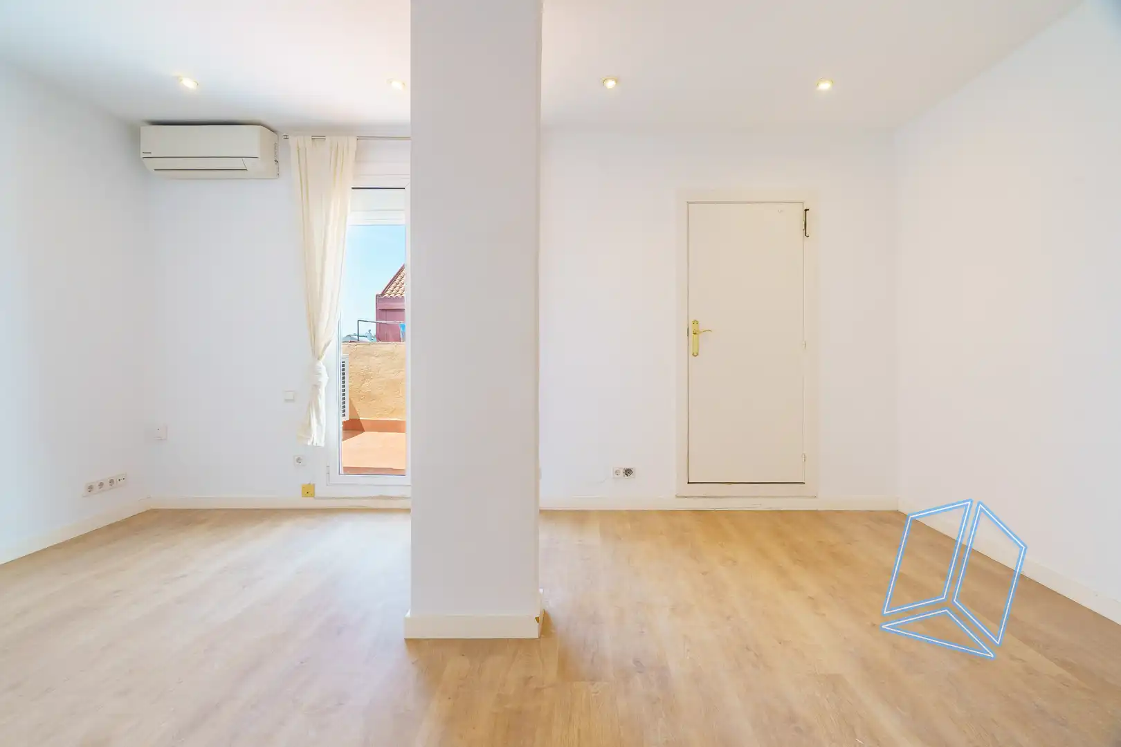 Attic for sale in Barcelona  with Heating and Terrace
