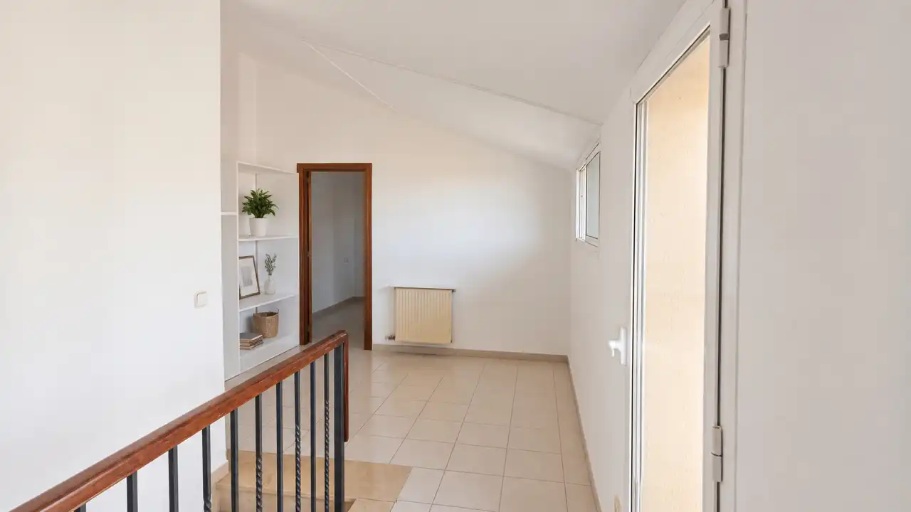 Attic for sale in Figueres  with Heating, Terrace and Balcony