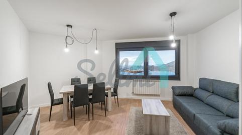 Foto 2 de Piso de alquiler en La Regenta, La Ería, Oviedo