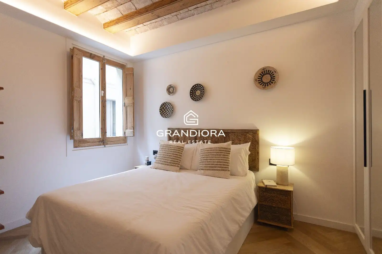 Bedroom of Flat for rent in Barcelona  with Air Conditioner