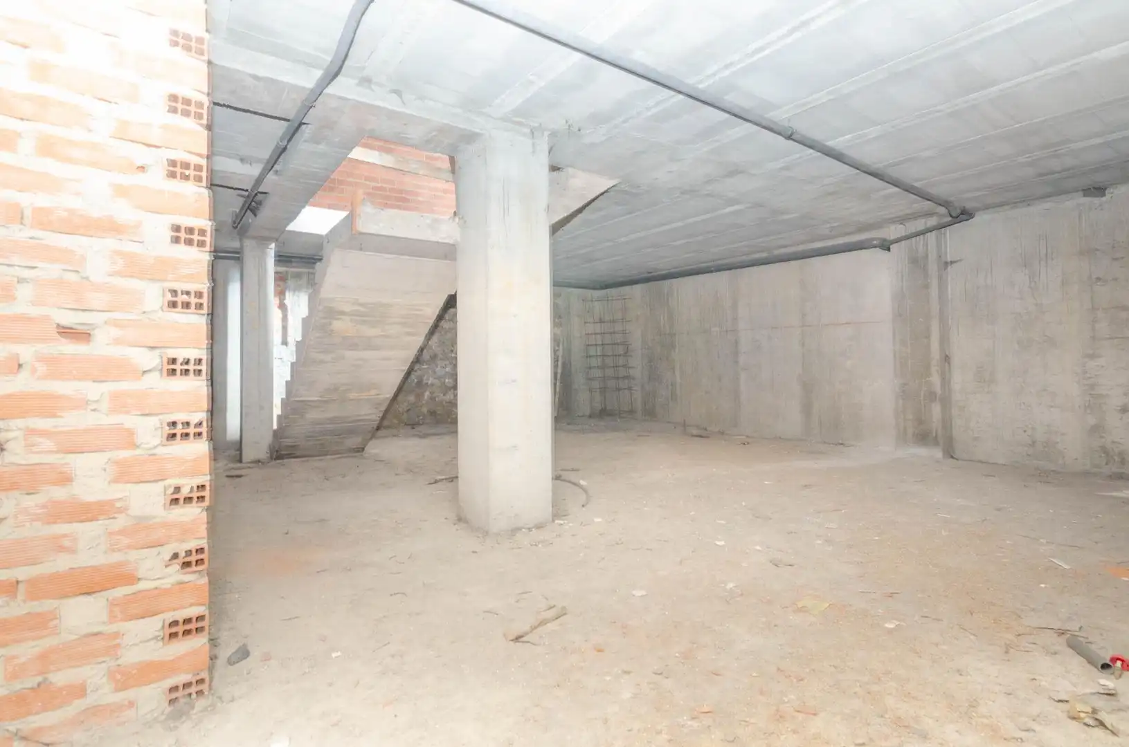 Local comercial en venda a Calle MANUEL LLANEZA 2, imagen 17