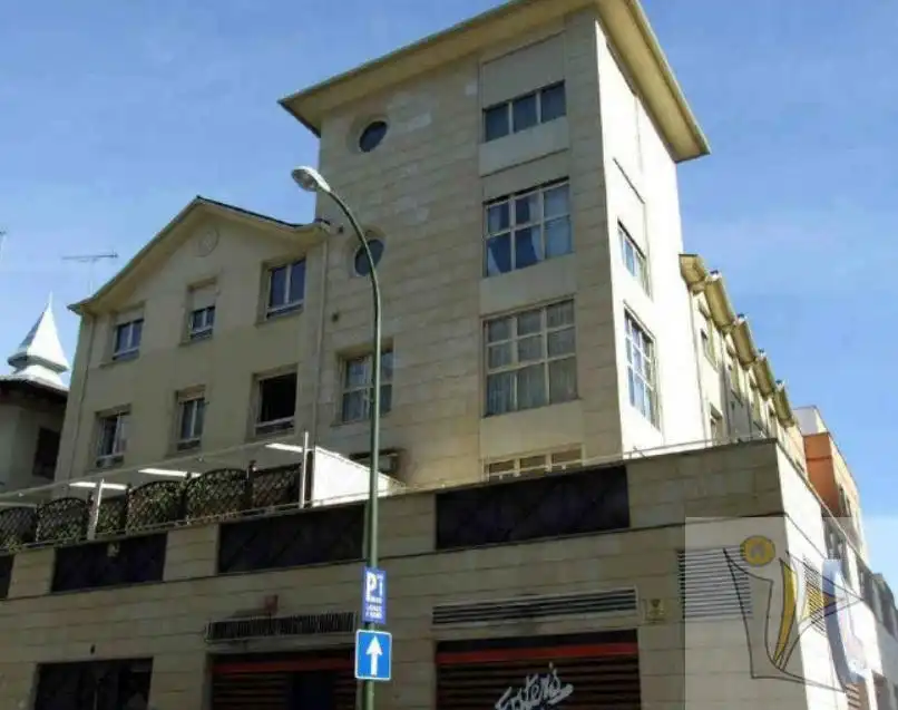 Exterior view of Garage for sale in Madrid