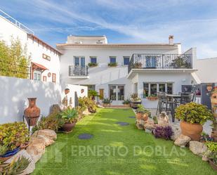 Vista exterior de Casa o xalet en venda en Alfarnatejo amb Aire condicionat, Terrassa i Piscina