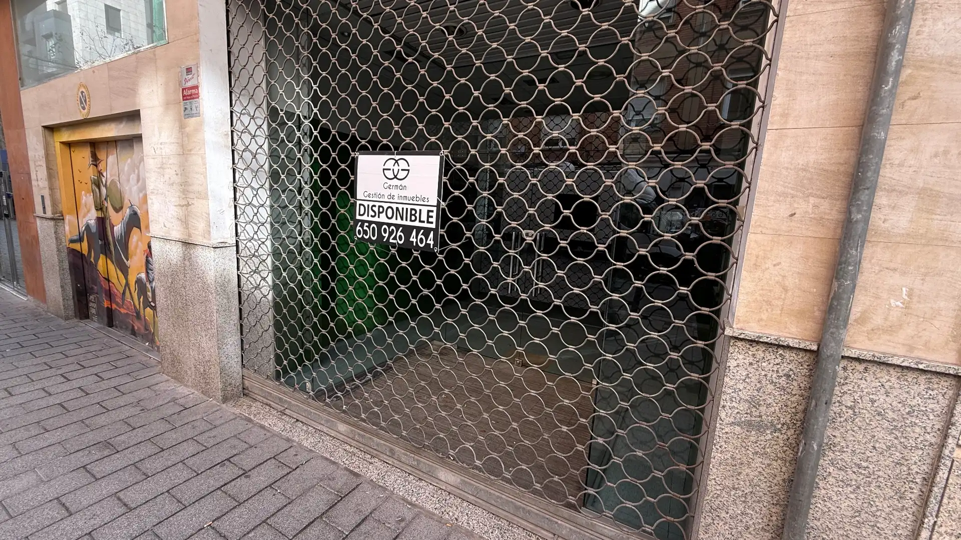 Local en venta en Albacete con Aire acondicionado, Calefacción y Parquet