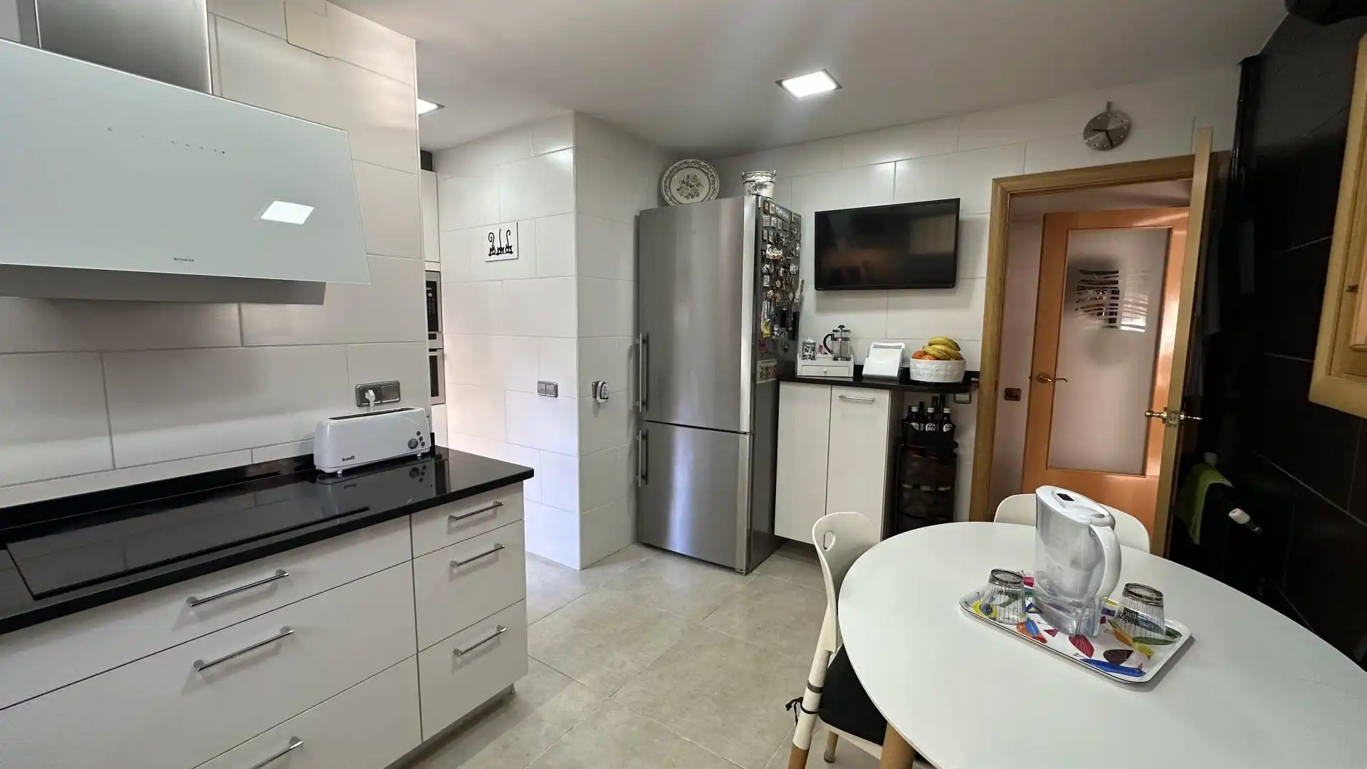 Cocina de Casa adosada en venta en Sant Celoni con Calefacción, Jardín privado y Terraza