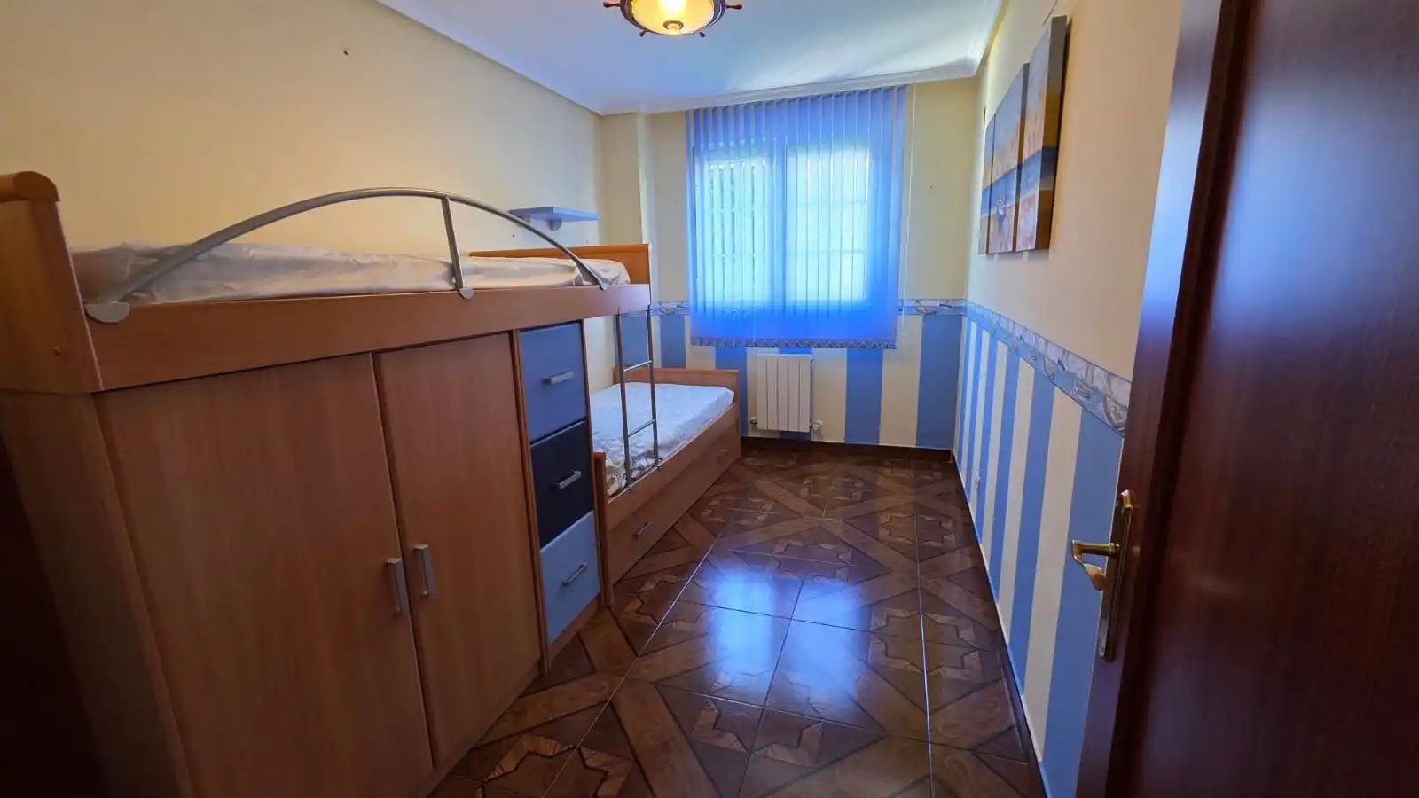 Schlafzimmer von Wohnung zum Verkauf in Castro-Urdiales mit Heizung und Abstellraum