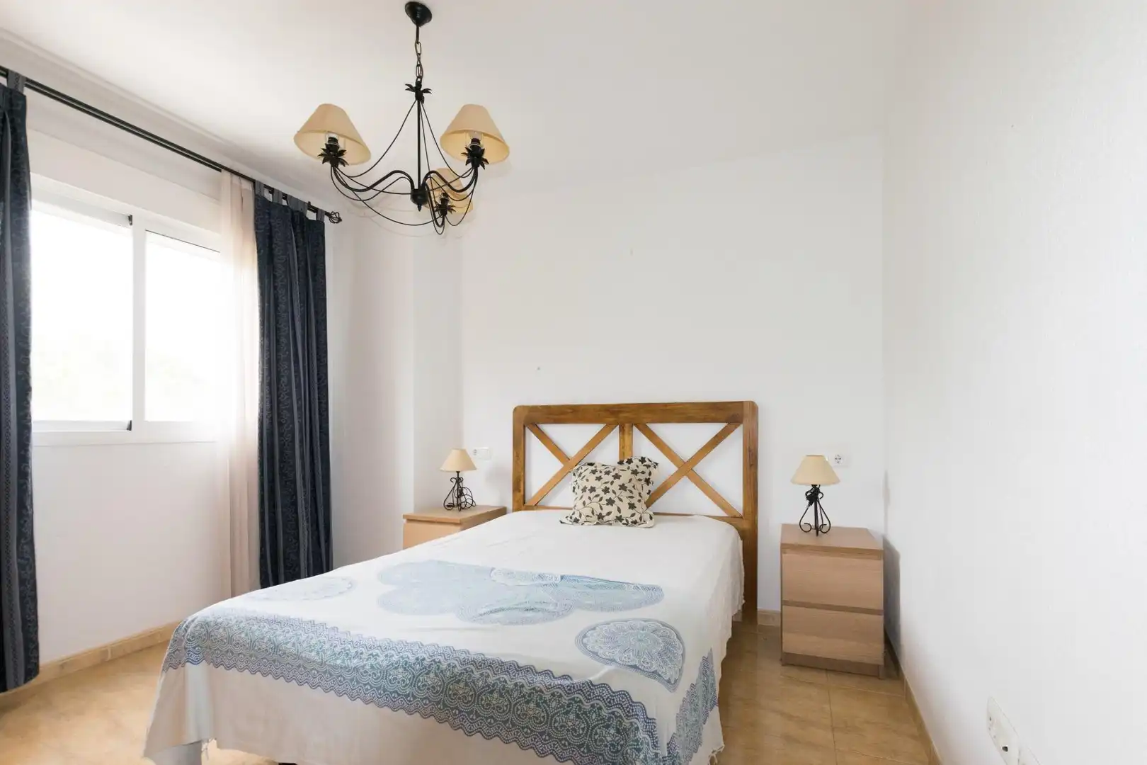 Bedroom of Flat for sale in Roquetas de Mar