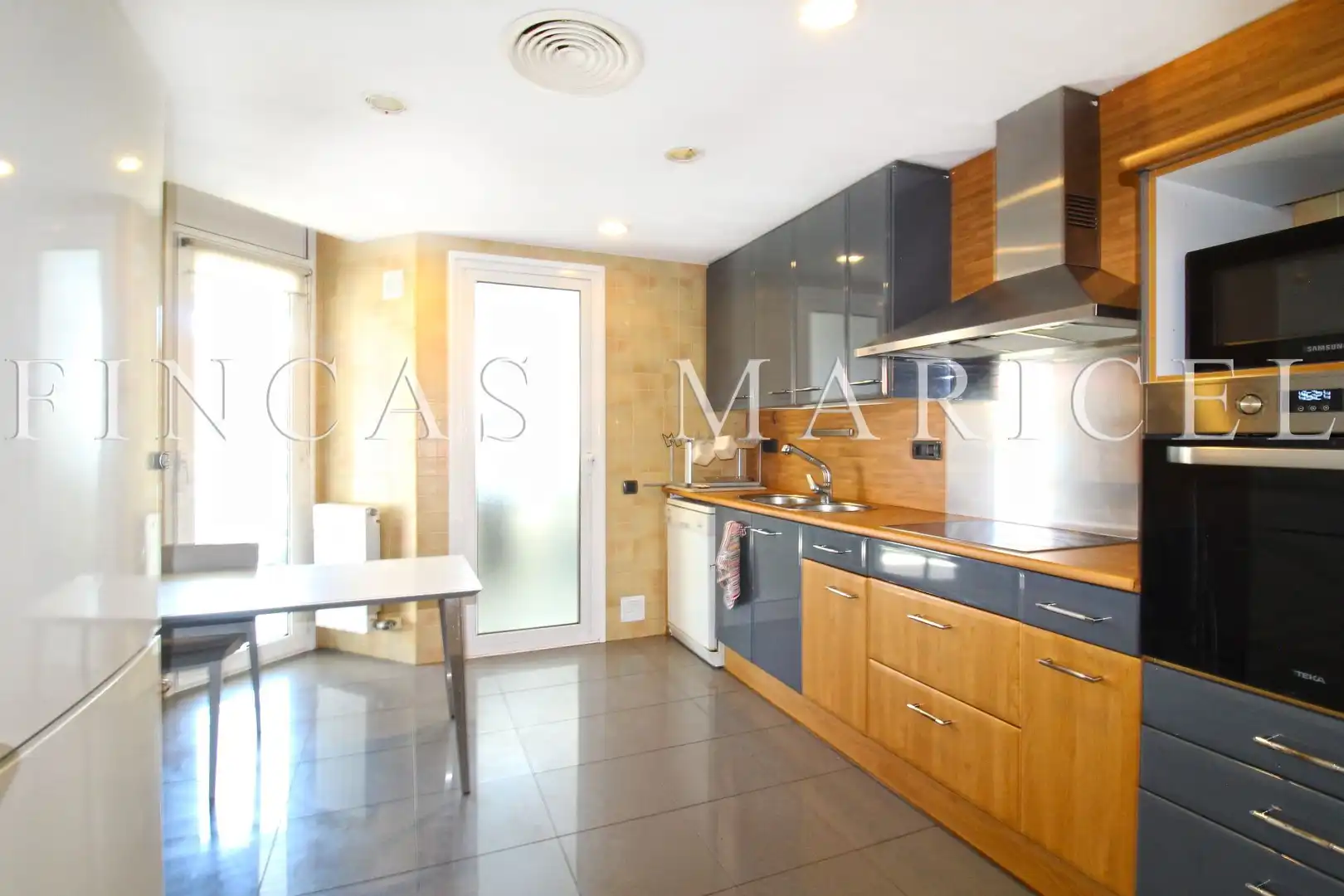 Cocina de Ático en venta en Sitges con Aire acondicionado, Calefacción y Terraza
