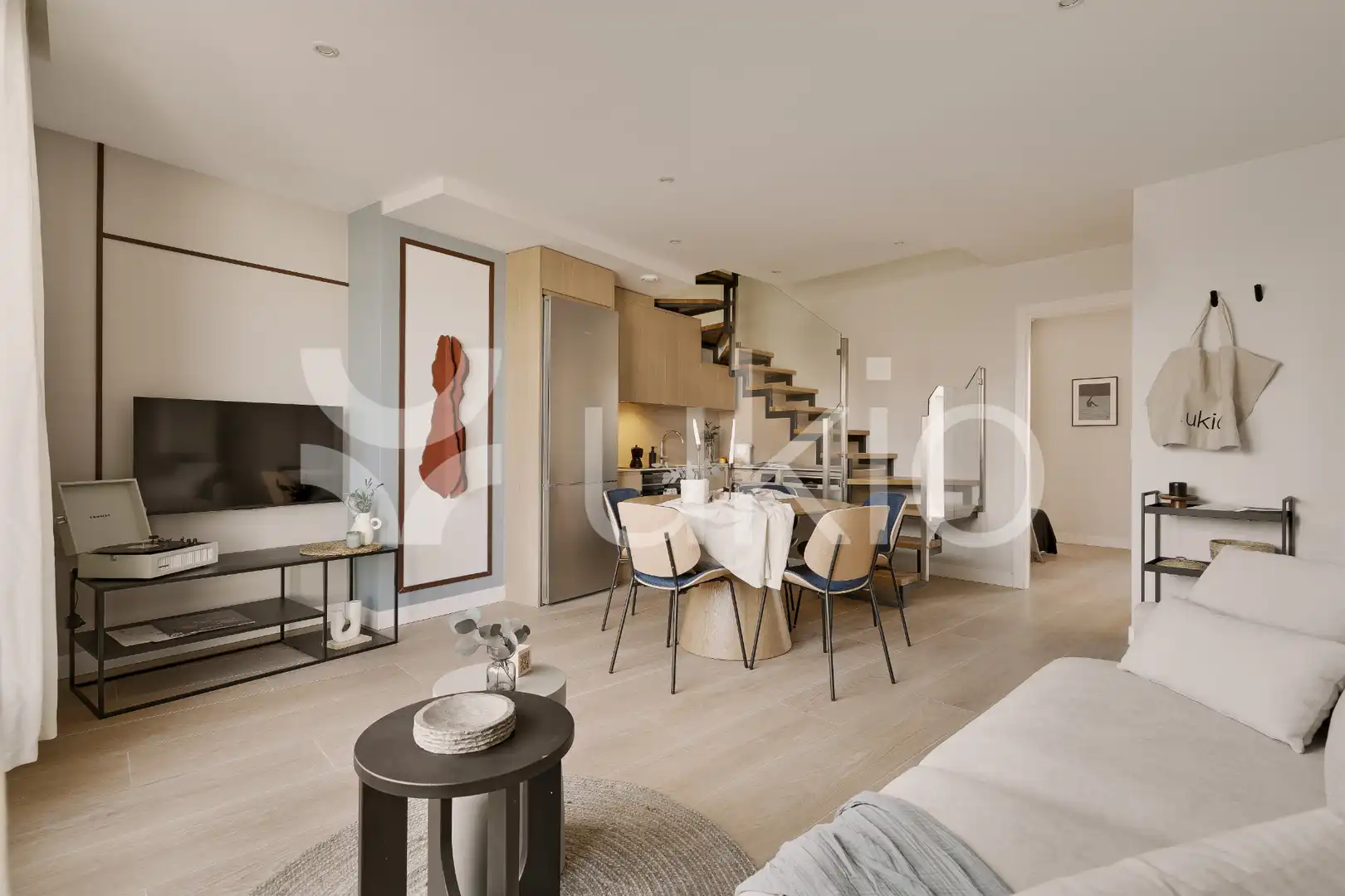 Sala de estar de Apartamento de alquiler en Madrid con Calefacción, Terraza y Piscina