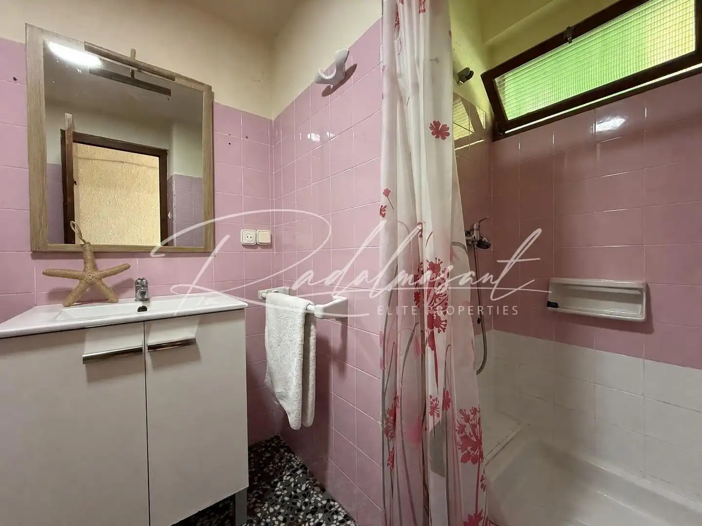 Baño de Casa o chalet en venta en Vilallonga del Camp con Terraza y Trastero