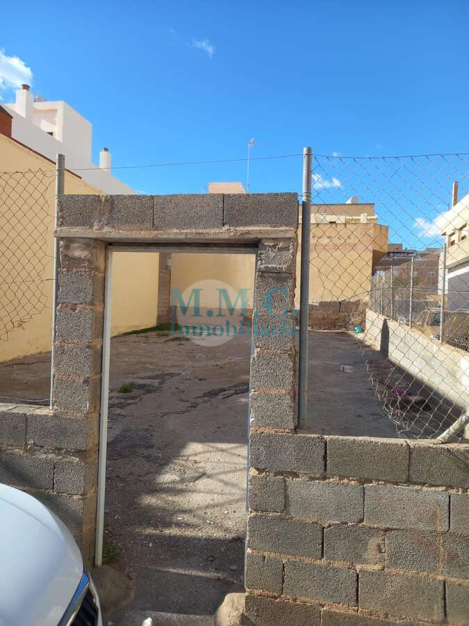 Terreny industrial en venda en El Ejido