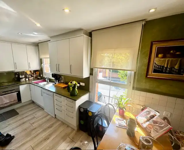 Cocina de Casa adosada en venta en Sant Cugat del Vallès con Aire acondicionado, Calefacción y Parquet