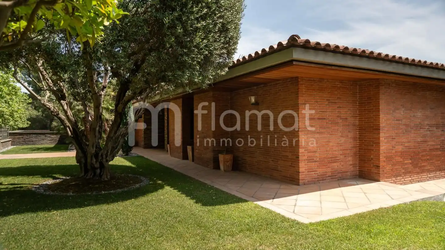Jardí de Casa o xalet en venda en Sabadell