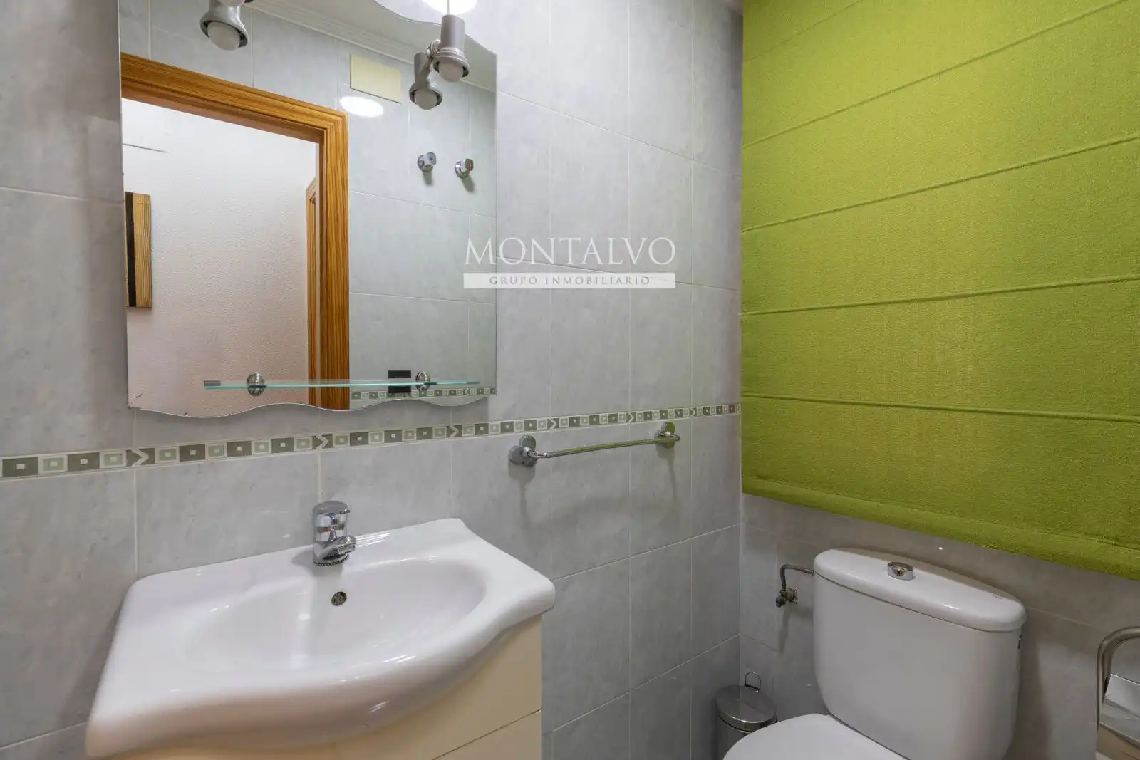 Baño de Casa adosada en venta en Atarfe