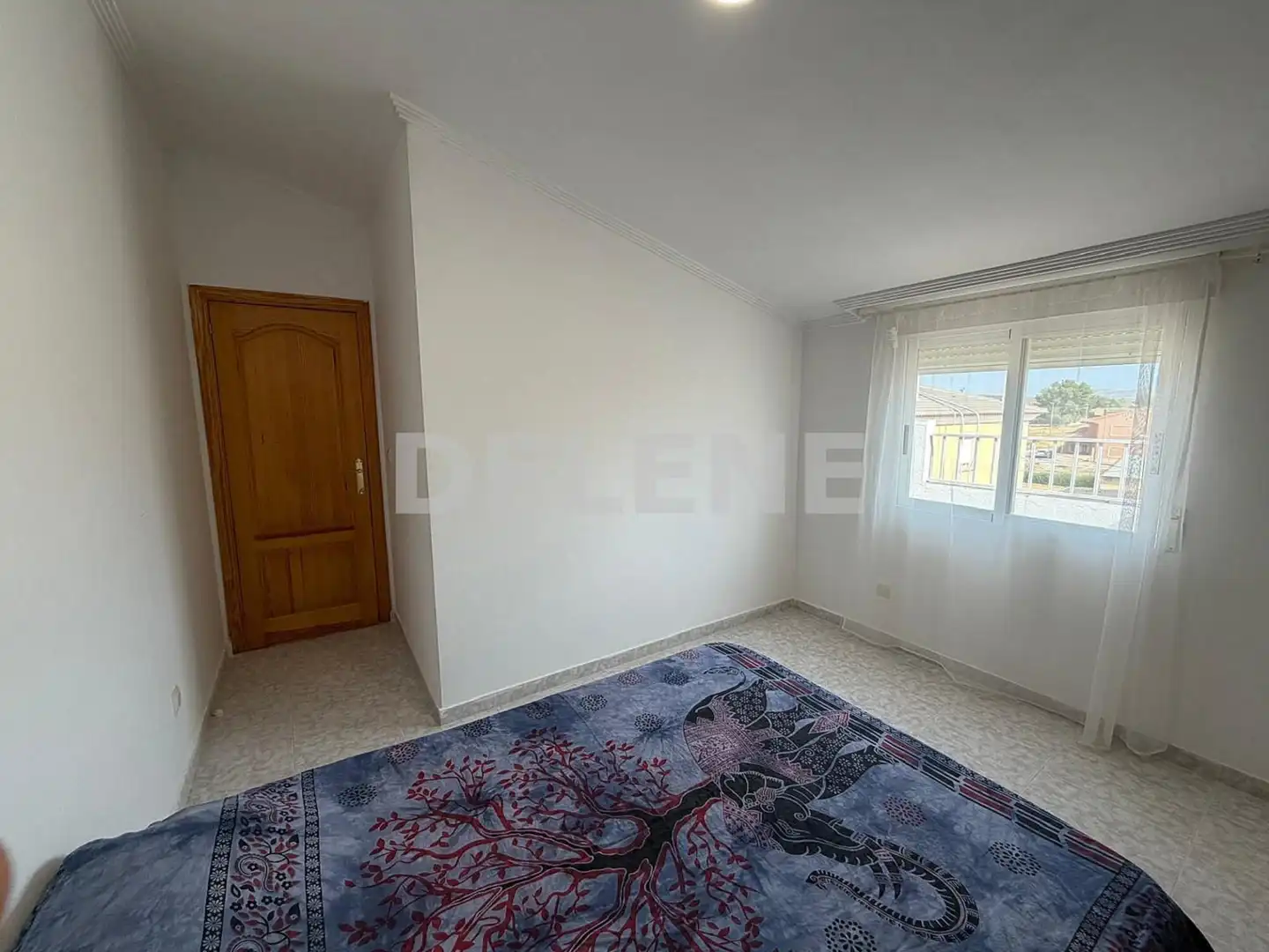 Habitación de Ático en venta en Hellín con Terraza y Amueblado