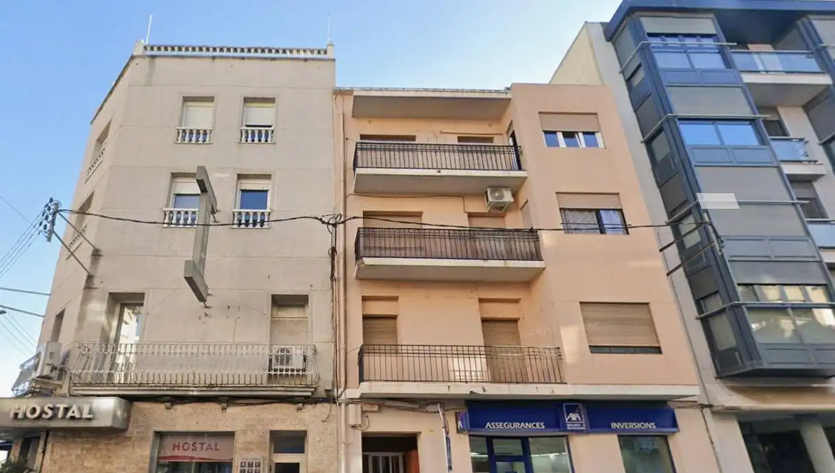 Exterior view of Apartments for rent in Tortosa  with Air Conditioner and Furnished