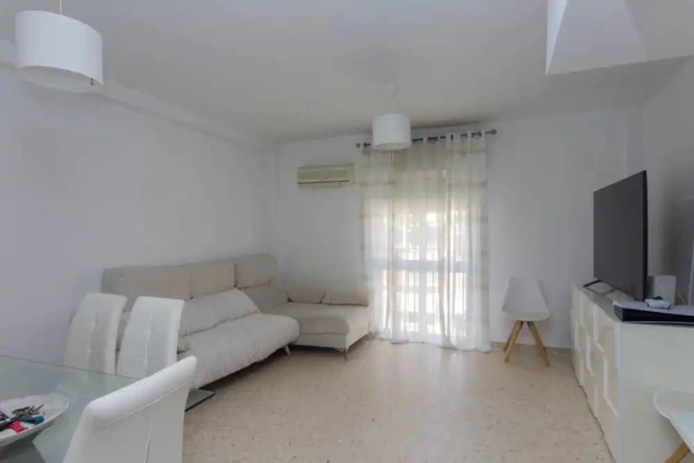 Sala d'estar de Dúplex en venda en El Puerto de Santa María amb Aire condicionat i Balcó